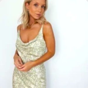 Light Green 'Iris' dress size Medium